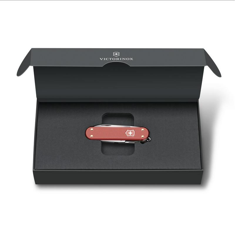Victorinox Classic SD, 58 mm, Alox Limited Edition 2025, Stone Red – Bild 3