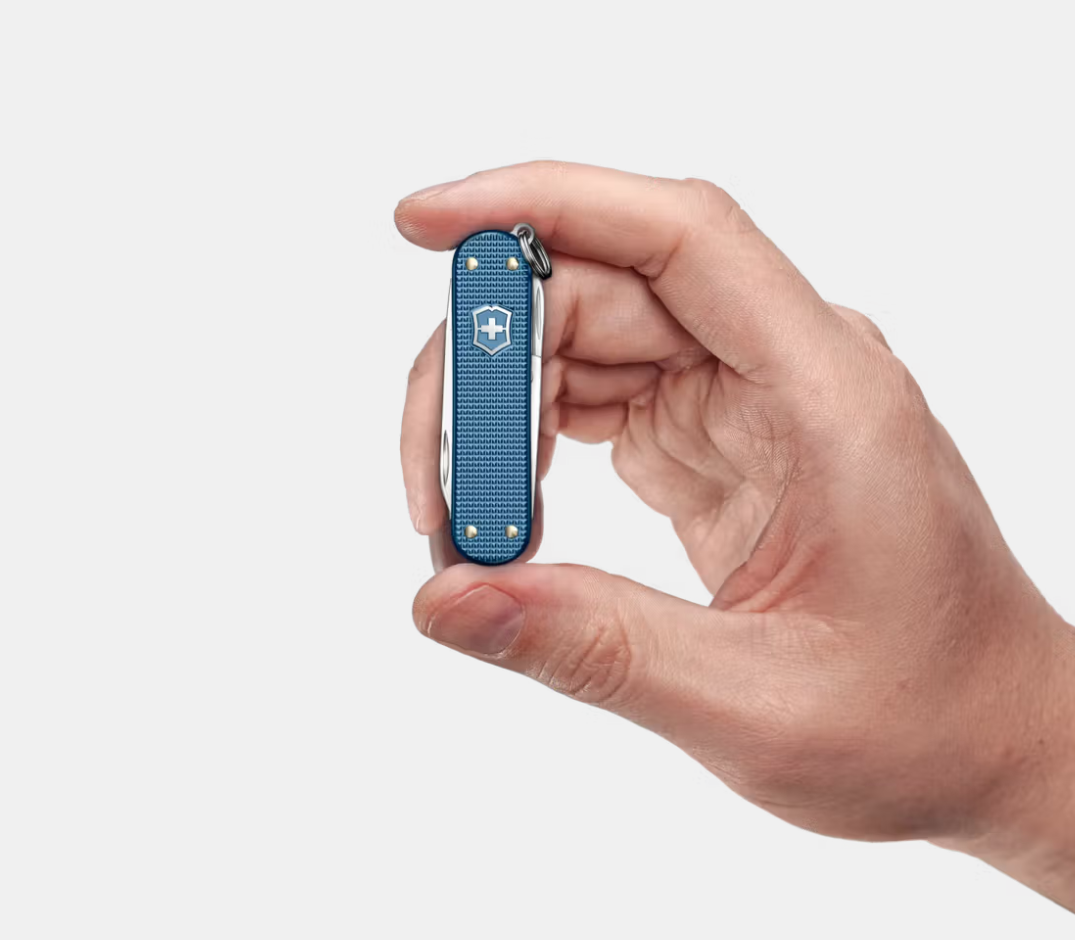 Victorinox Classic SD Alox Limited Edition 2026 – Bild 6