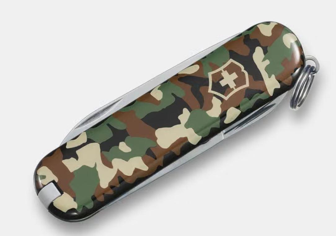 Victorinox Classic SD Camouflage Tarnung grün – Bild 2